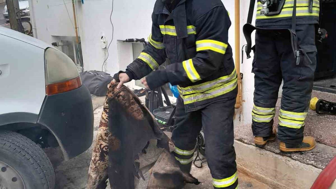 Menteşe'deki Kentsel Sit Alanında Yangın Paniği