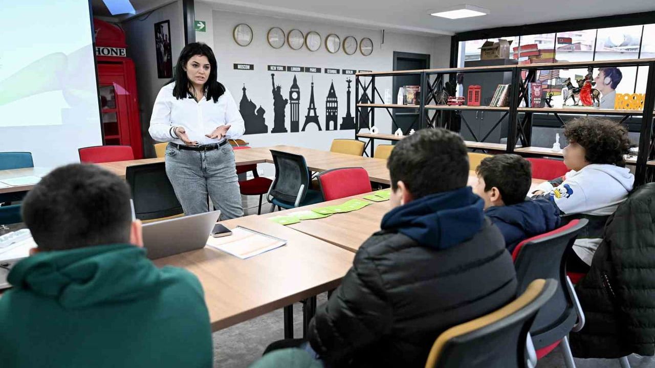 Mersin'de Çocuklar Akran Zorbalığına Karşı Empati Atölyelerinde Buluştu