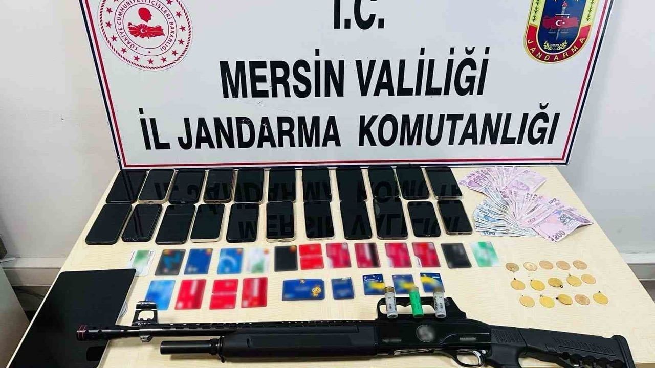 Mersin'de Yasa Dışı Bahis Operasyonu: 8 Tutuklama