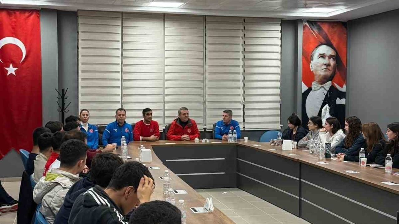 Milli Oryantiringciler Muğla'da Kamp Kurdu