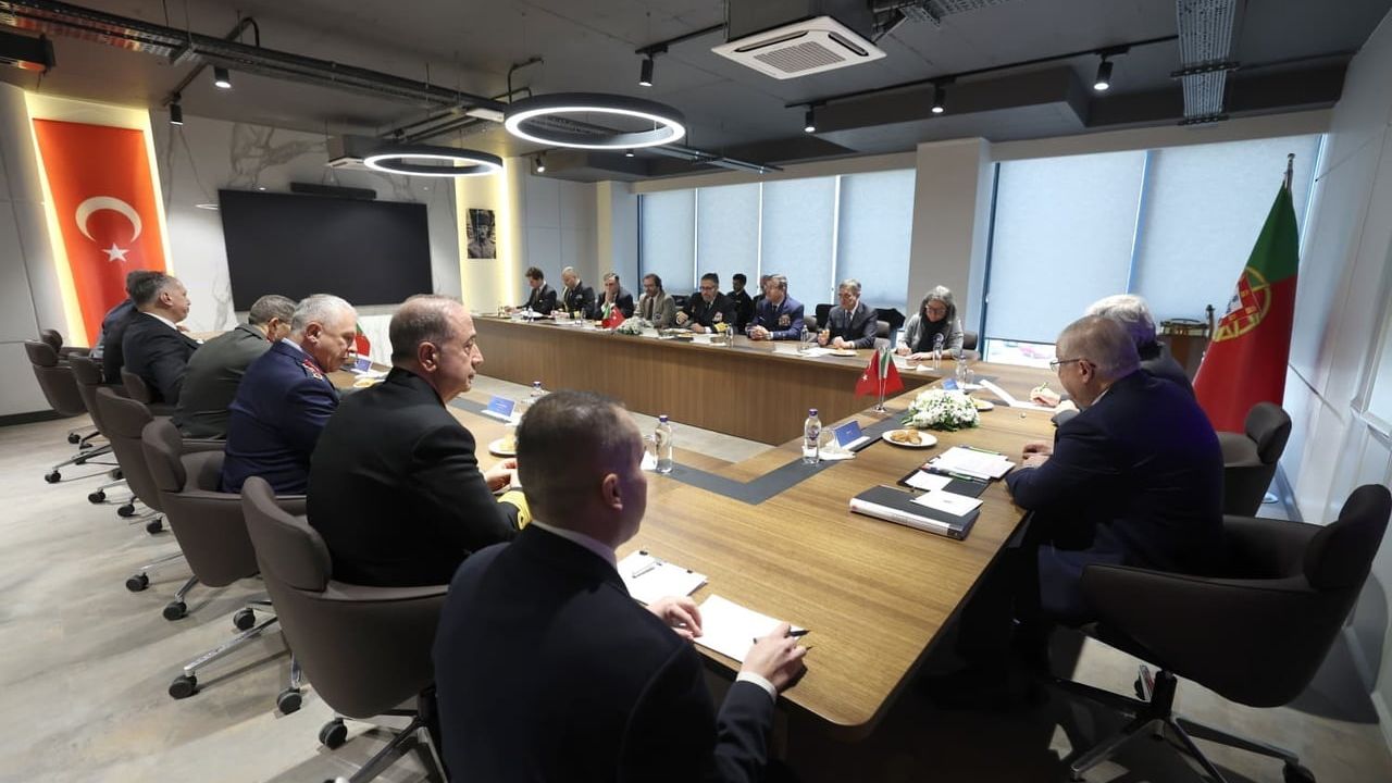 Milli Savunma Bakanı Yaşar Güler'in Portekiz Ziyareti