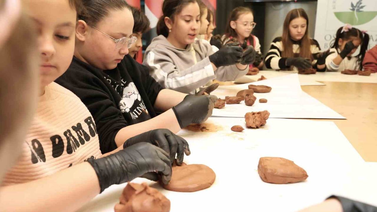 Minik Arkeologlar Tarihi Keşfe Çıkıyor