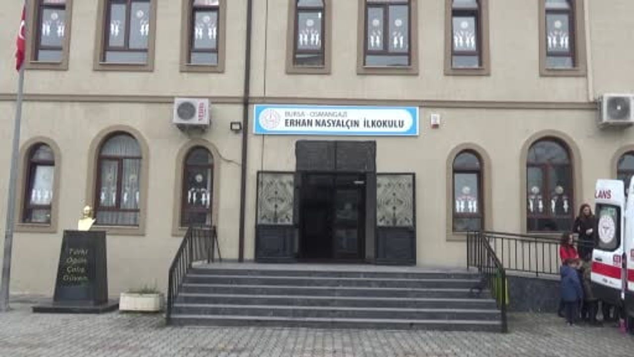 Minik Yağmur'un Ambulans Heyecanı