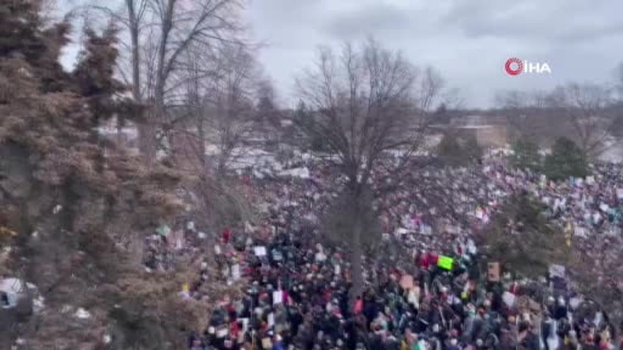 Minneapolis'te ICE Protestosu: Büyüyen Tepkiler
