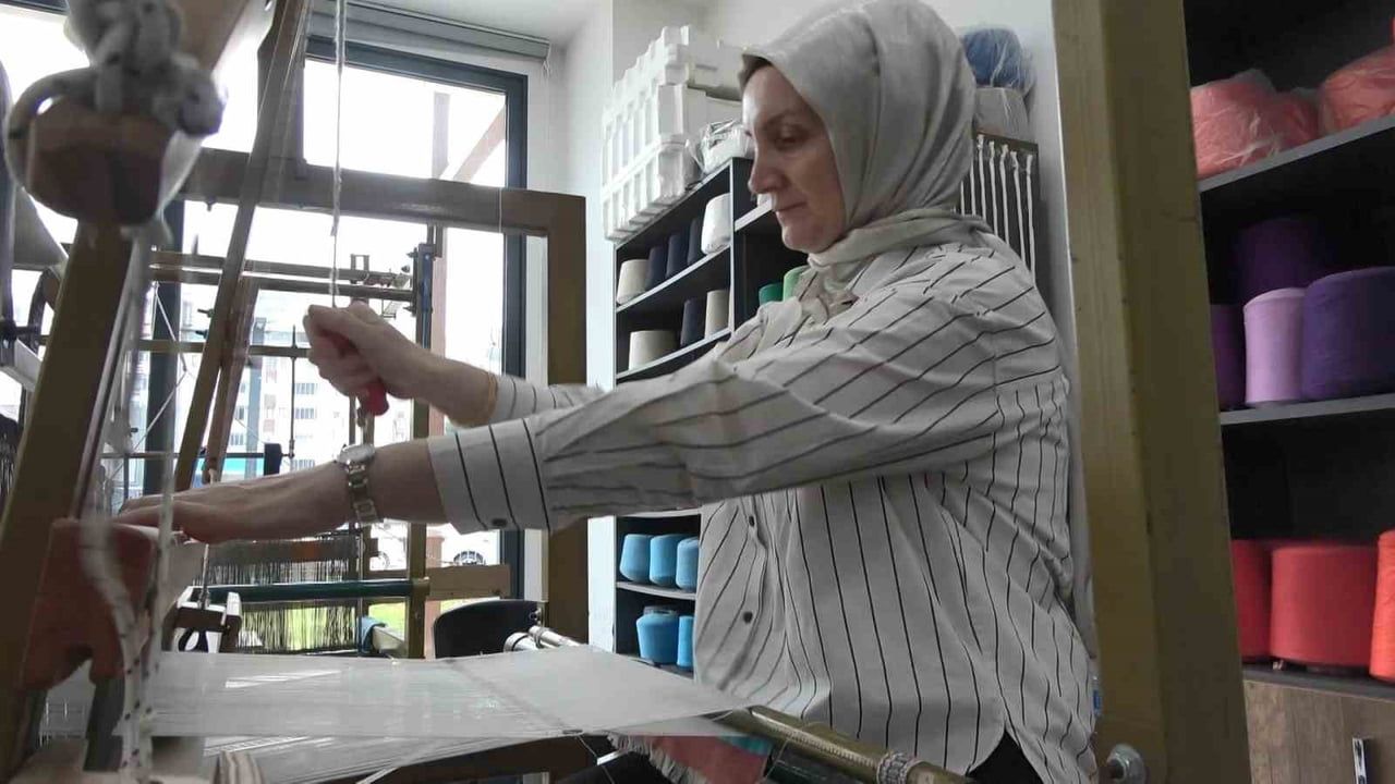 Mısır Koçanı ile Sürdürülebilir Moda: Trabzon'da Bir İlk