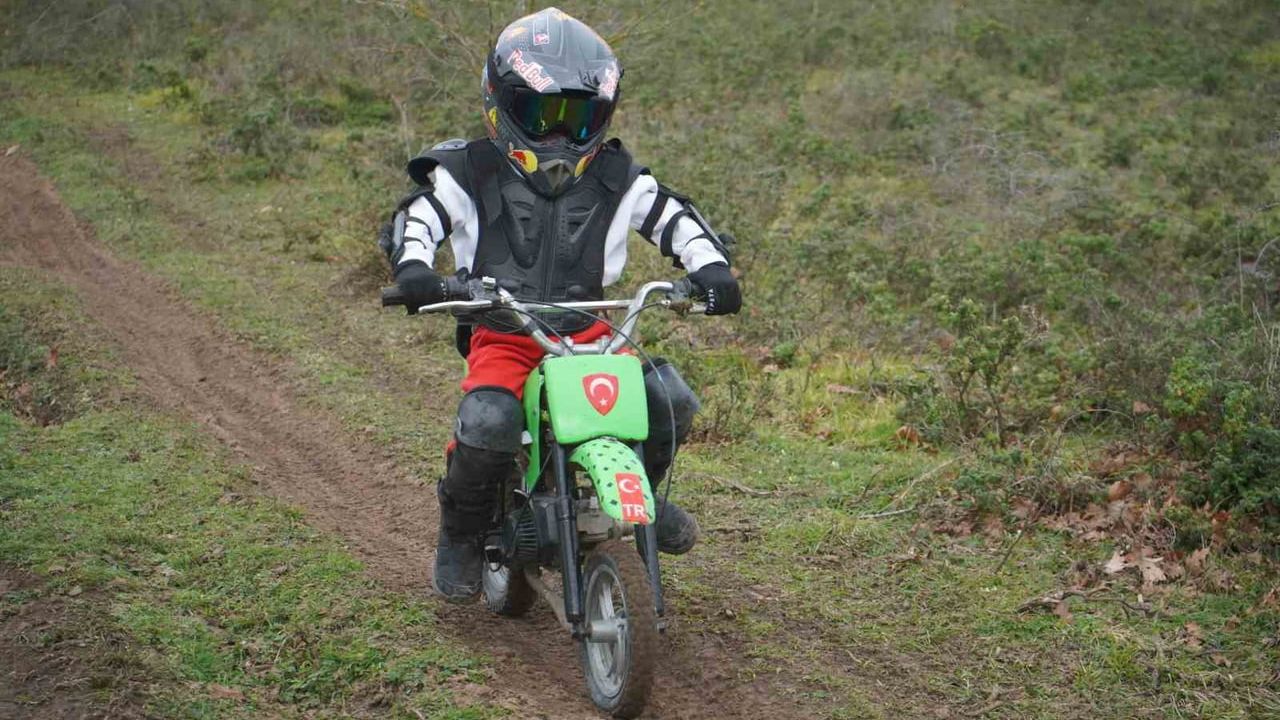 Motosiklet Tutkusunun İlk Adımı: 5 Yaşındaki Ertuğrul İdacı