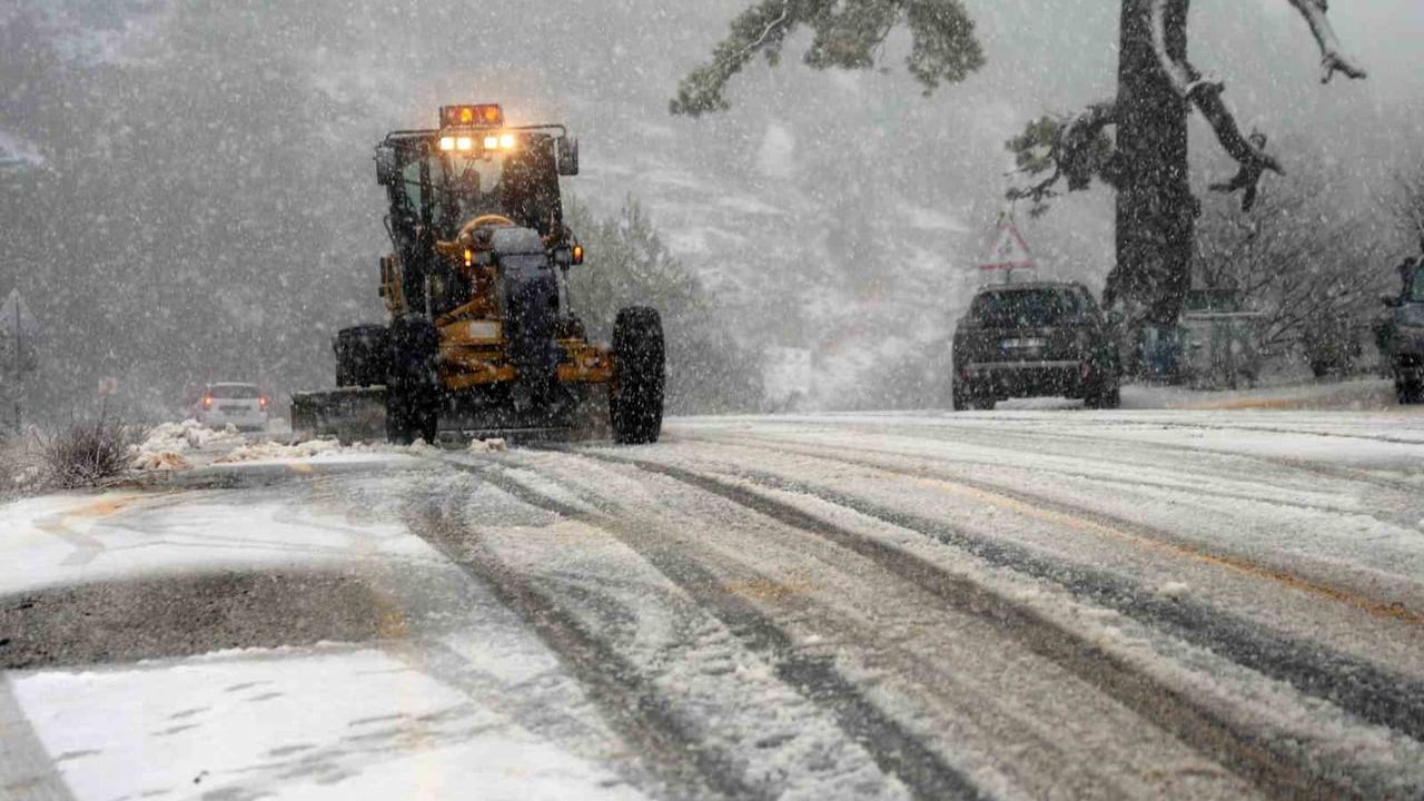 Muğla'nın Yüksek Kesimlerinde Kar Yağışı Başladı