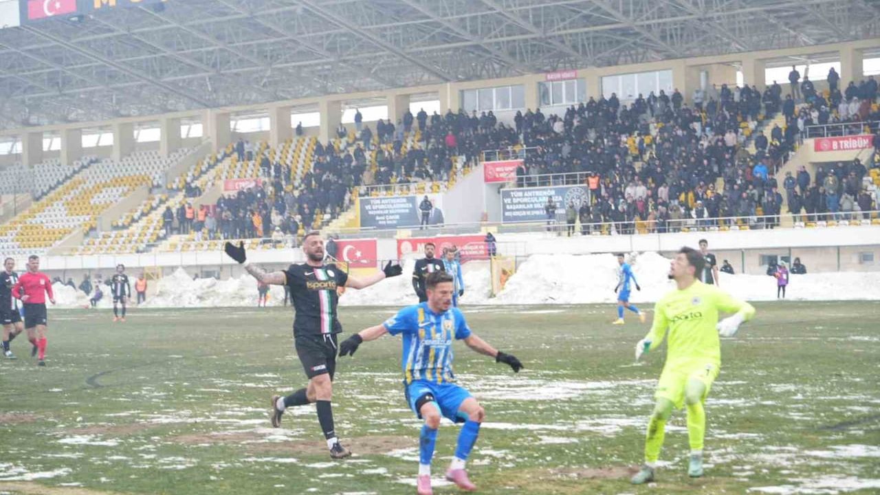 Muş Spor Kulübü 3-1 Isparta 32 Spor: Kırmızı Grup 19. Hafta Müsabakası