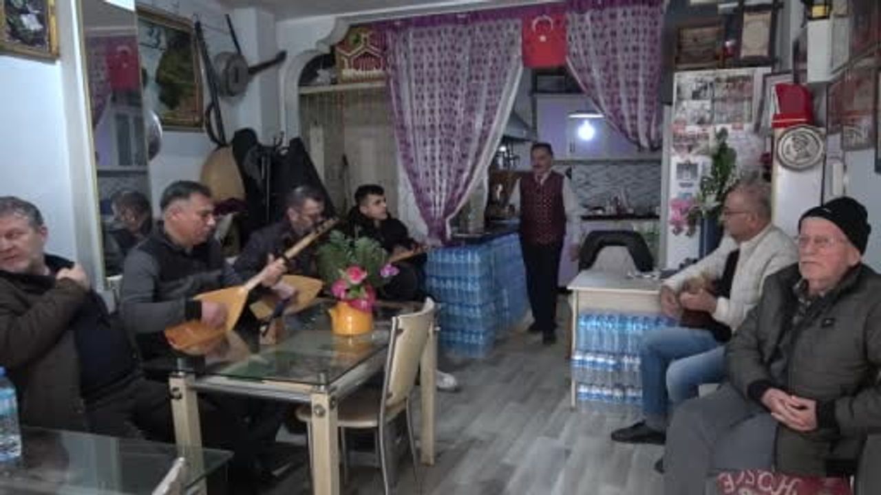 Müzik ve Çay: Moral İstasyonu'nda Bir Araya Geliyor