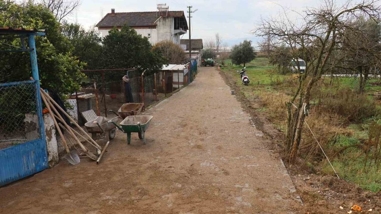 Nazilli Belediyesi Arslanlı Mahallesi'nde Yol Çalışmalarını Başlattı