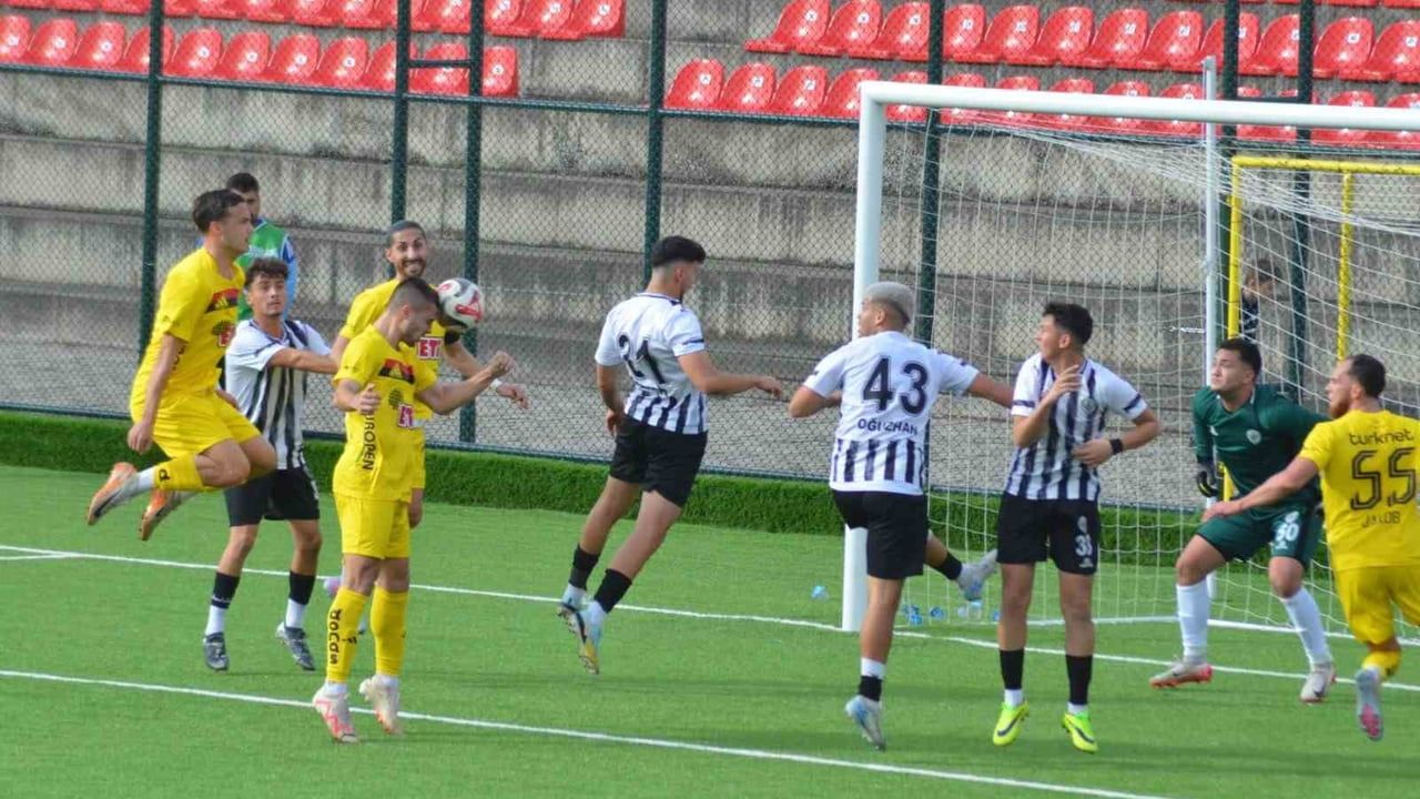 Nazillispor, Eskişehirspor'a 8-0 Mağlup Oldu!