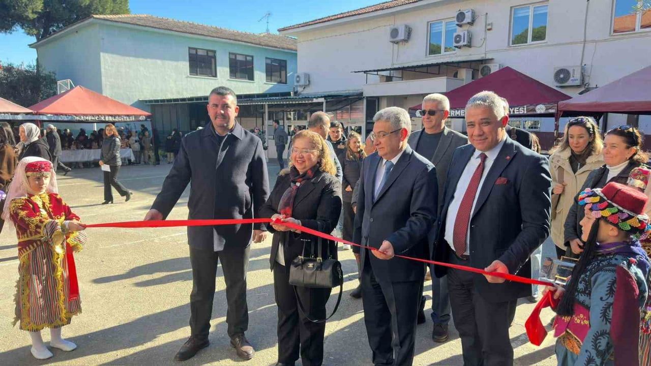 Öğrencilerden Aile Yılı İçin Anlamlı Proje