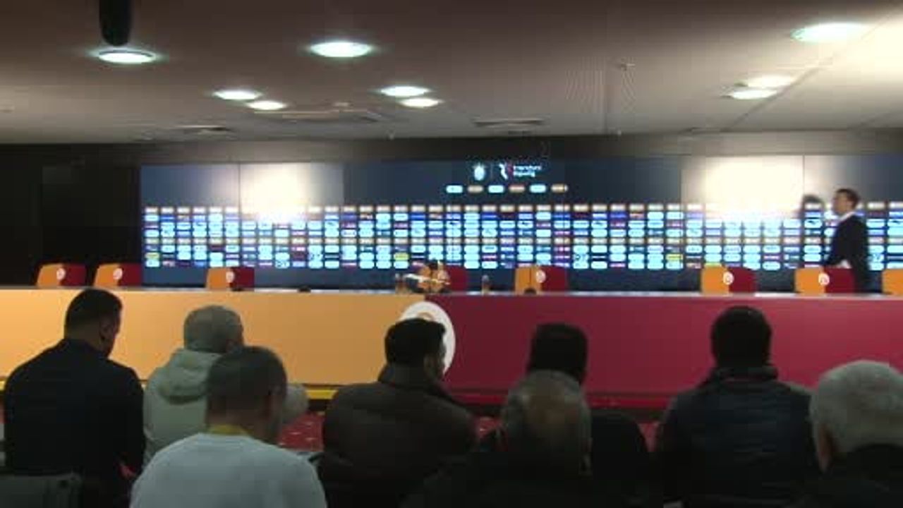 Okan Buruk: Transfere İhtiyacımız Var