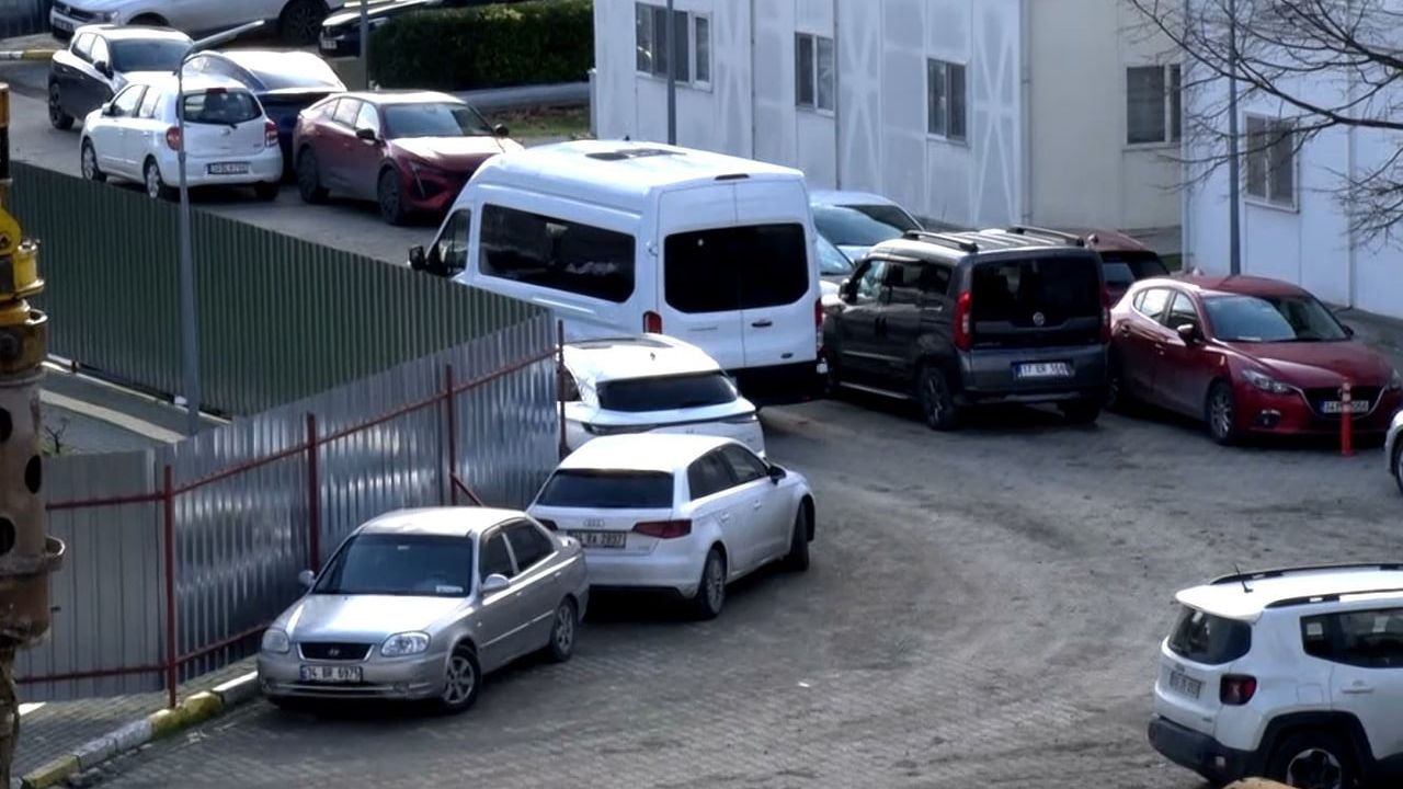 Oktay Kaynarca ve Şüpheliler Adli Tıp Kurumu'nda Örnek Verdi