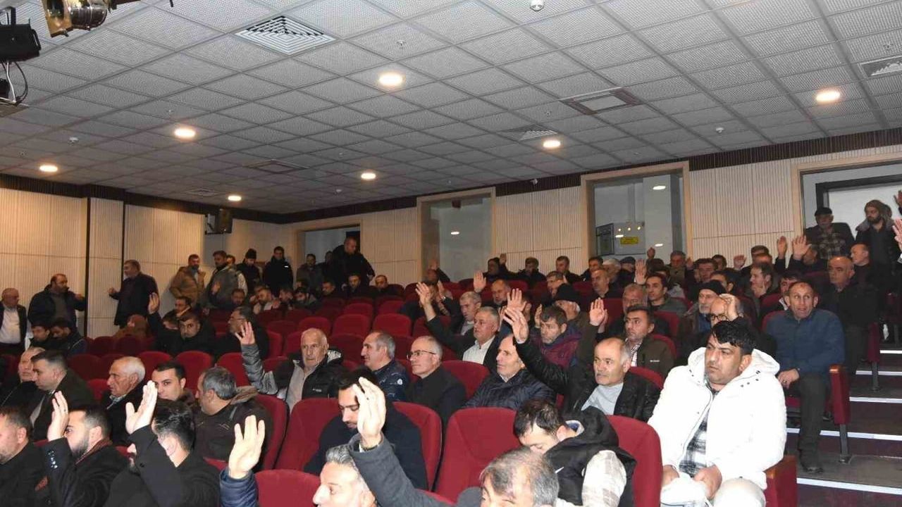 Oltu Şoförler ve Otomobilciler Odası'nda Seçim Heyecanı