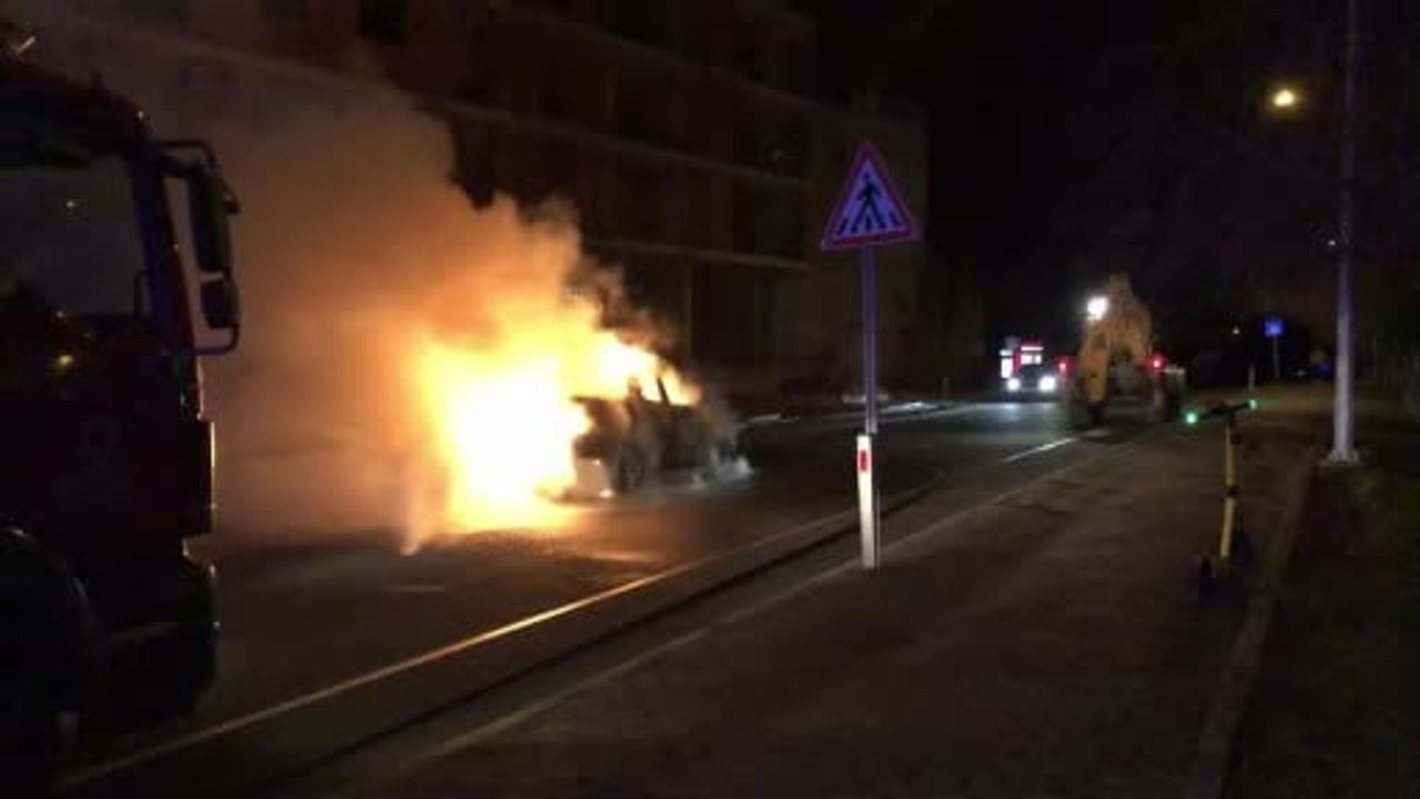 Ordu'da Seyir Halindeki Kamyonet Alev Aldı