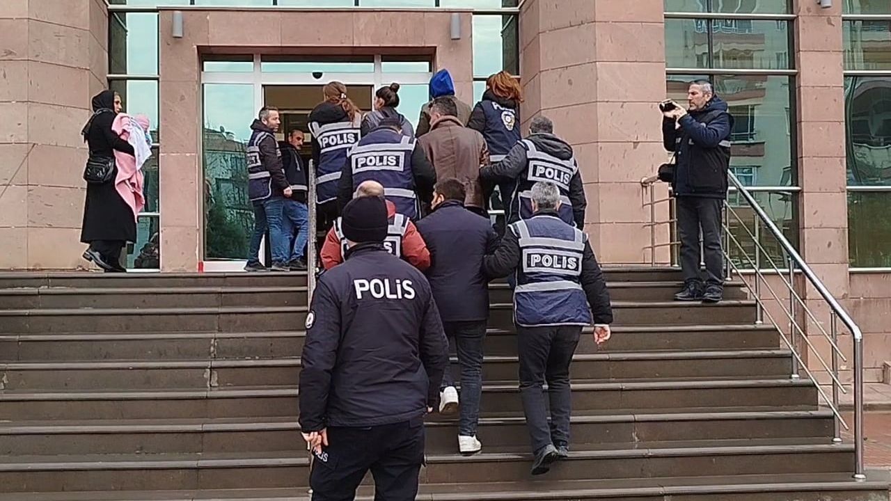 Osmancık'ta Hırsızlık Operasyonu: 4 Şüpheli Suçüstü Yakalandı
