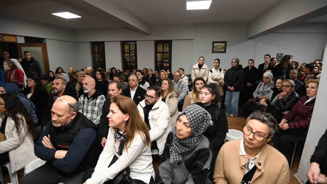 Osmangazi Belediye Başkanı Erkan Aydın'dan Gençlere ve Kültüre Destek