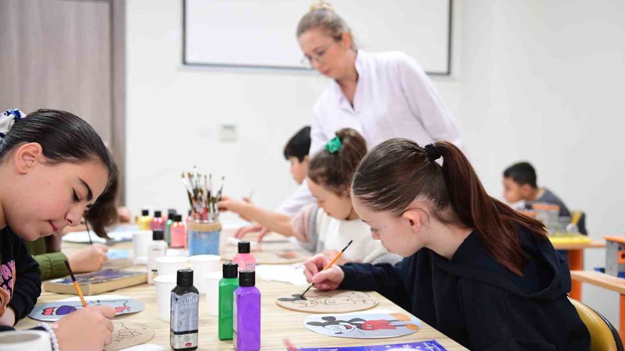 Osmangazi'de Çocuklar Kitaplardan İlham Alıyor