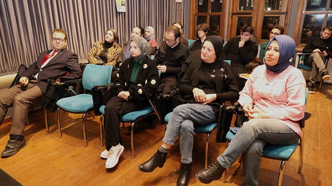 Osmangazi'de Girişimcilik Söyleşisi: Gençler İş Hayatına Hazırlanıyor