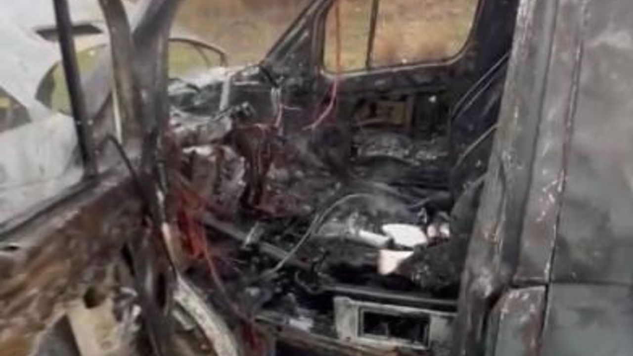 Osmaniye'de Tarım İşçilerini Taşıyan Minibüs Yangını