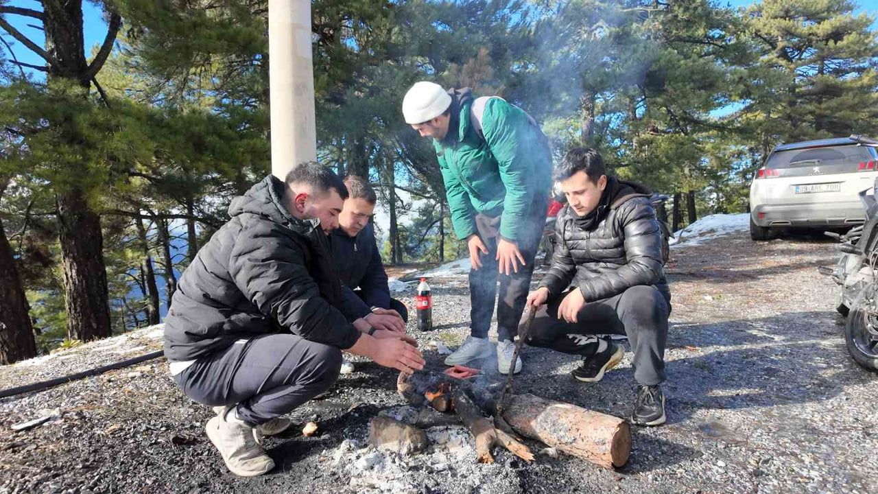 Paşa Yaylası’nda Kar Eğlencesi