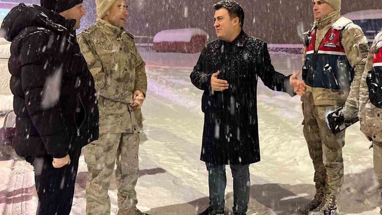 Patnos'ta Güvenlik Güçlerine Yeni Yıl Ziyareti