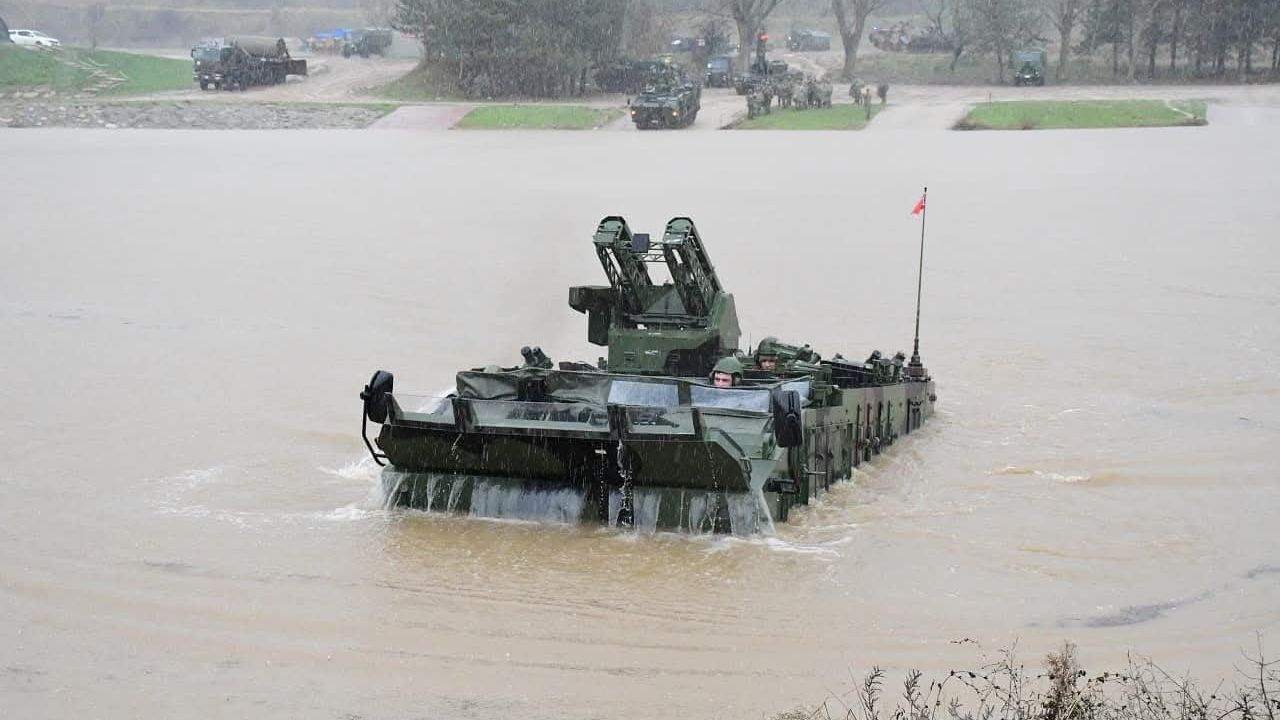 Pınarhisar'da Durgun Sulardan Geçiş Eğitimi