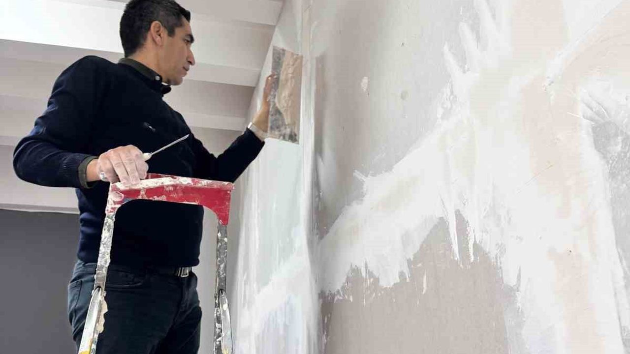 Pınarhisar MYO Müdürü Dr. Can Demirel'den Örnek Yöneticilik