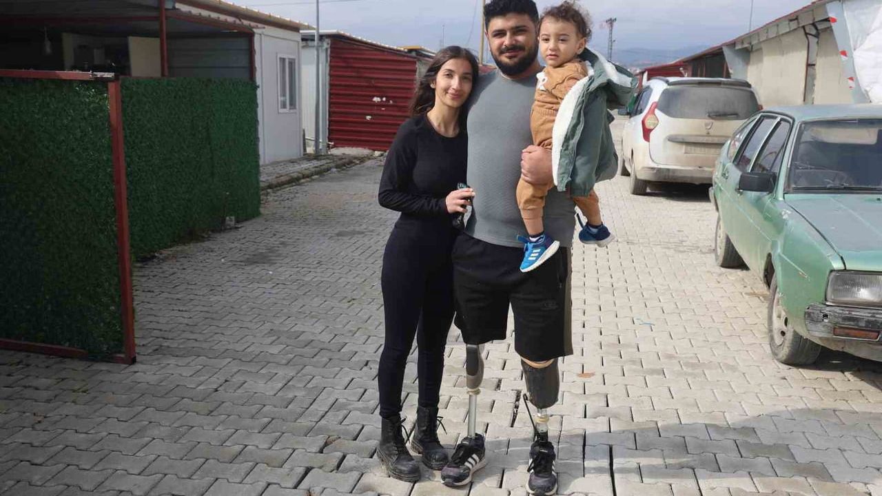 Protez Bacaklarıyla Hayata Tutunan Emre Yüksek'in Mutlu Hikayesi