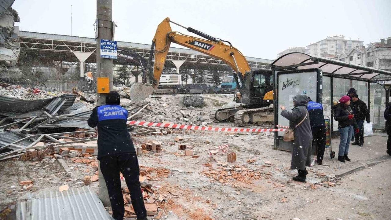 Pursaklar'da Zabıta Denetimleri Aralıksız Devam Ediyor