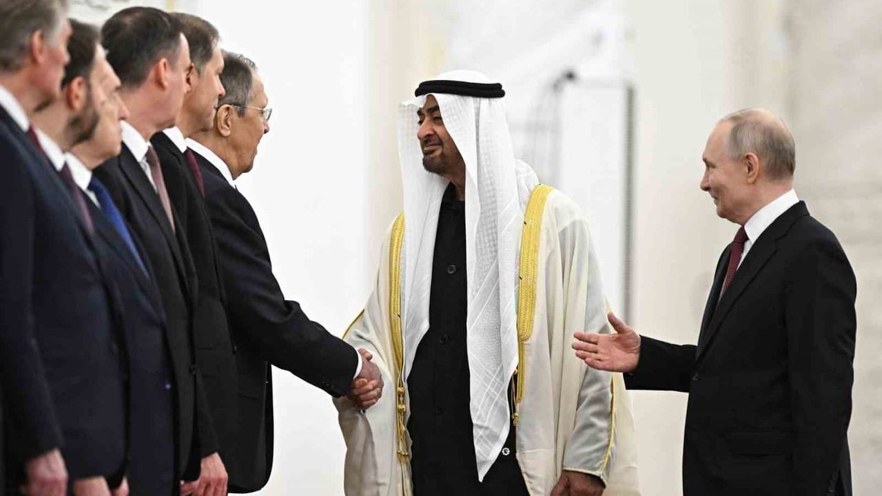 Putin ve Al Nahyan Moskova'da Bir Araya Geldi