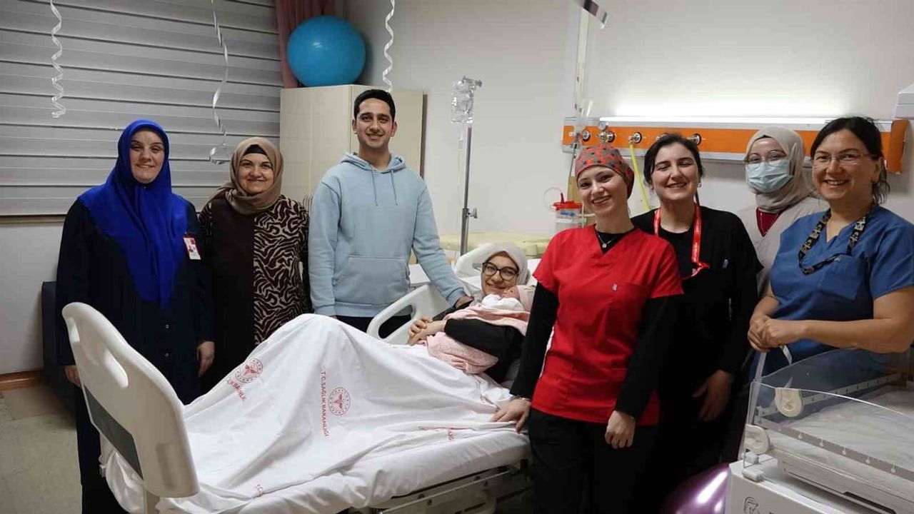 Rize'nin 2026 Yılındaki İlk Bebeği Elif Bilge Doğdu