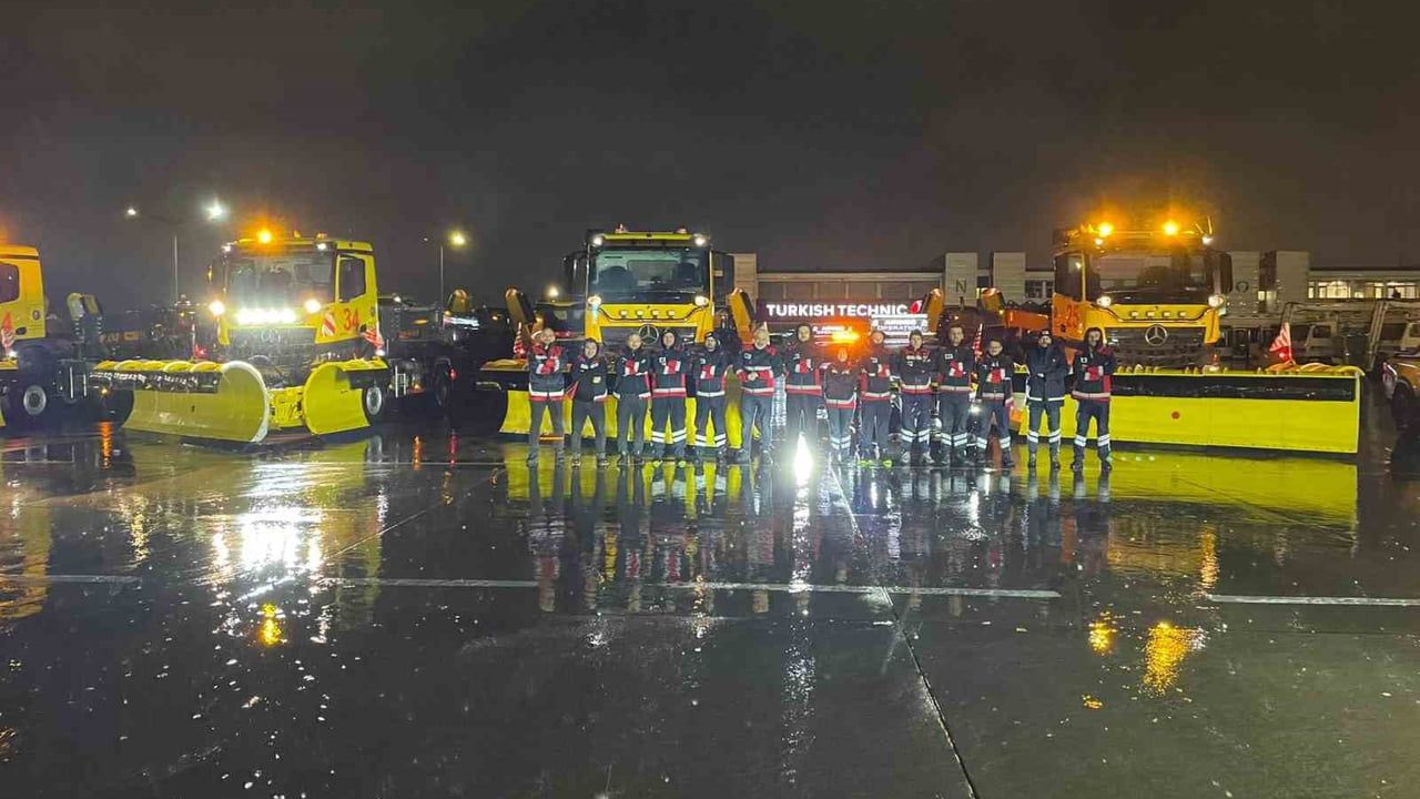 Sabiha Gökçen Havalimanı'nda Karla Mücadele Hazırlıkları