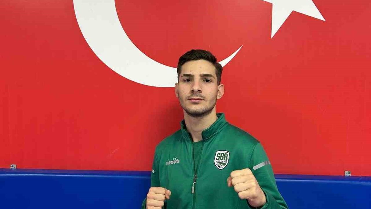 Sakarya Büyükşehir Karatecileri Gürcistan'da Milli Formayı Giyiyor