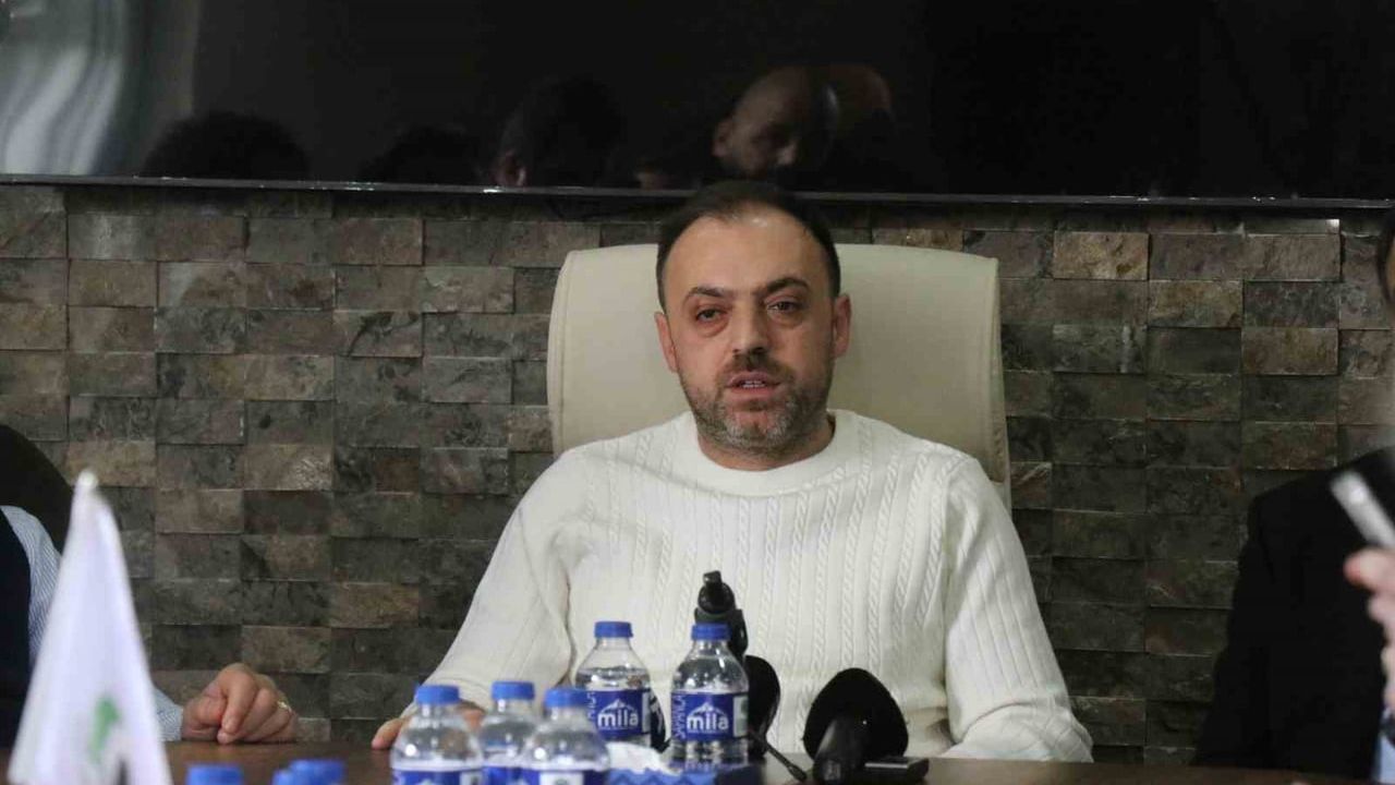 Sakaryaspor'un Yeni Başkanı Enes Zengin'den 1 Aylık Rapor