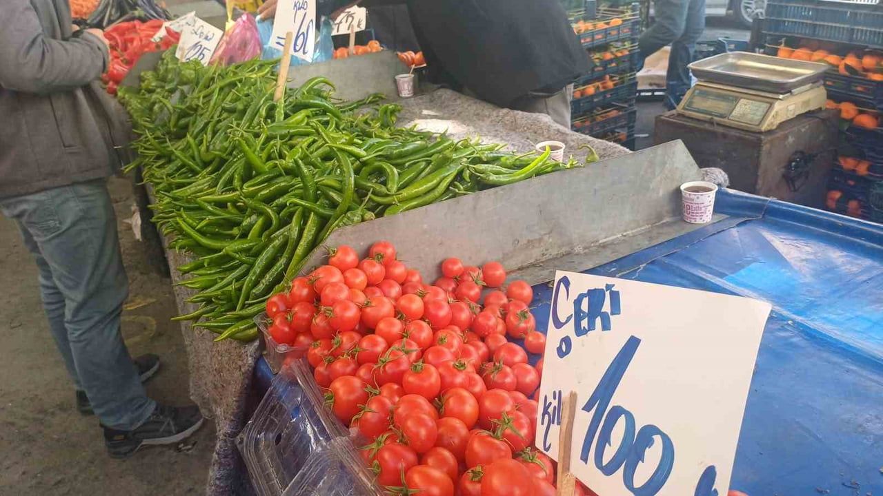 Salatalık Fiyatları Rekor Kırıyor
