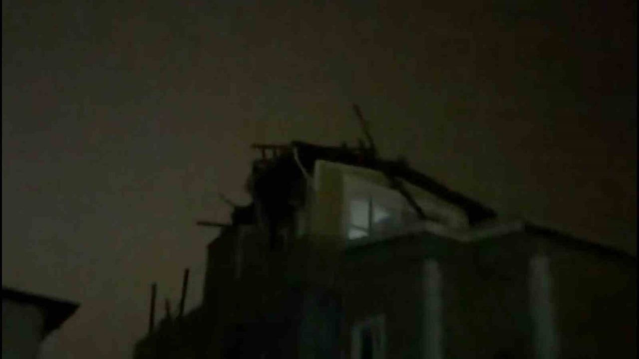 Samsun'da Fırtına Sebebiyle Maddi Hasar Oluştu