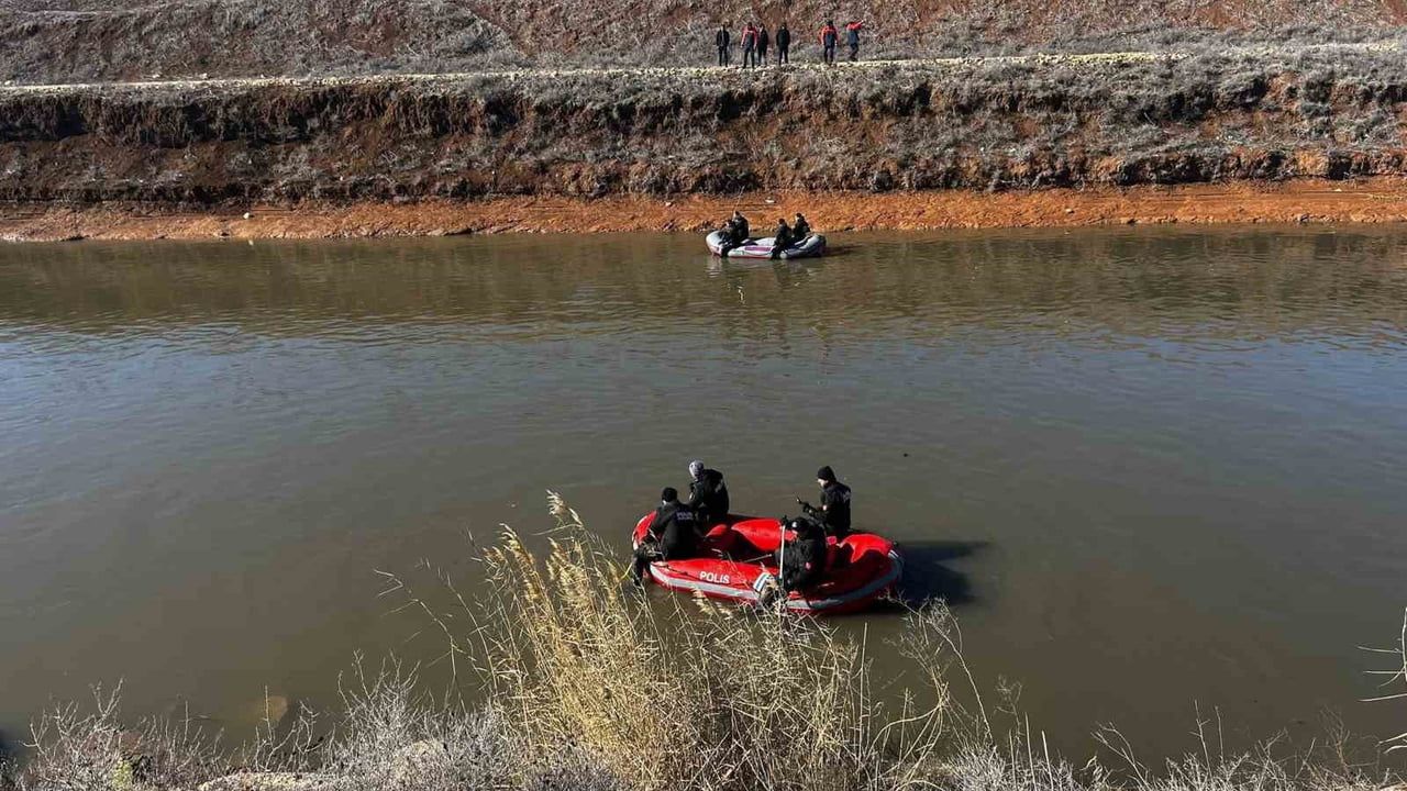 Şanlıurfa'da Kaybolan Sürücü Aranıyor