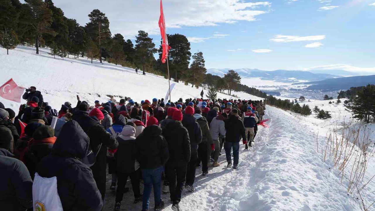 Sarıkamış’ta Şehitler İçin Anma Etkinliği Düzenlendi