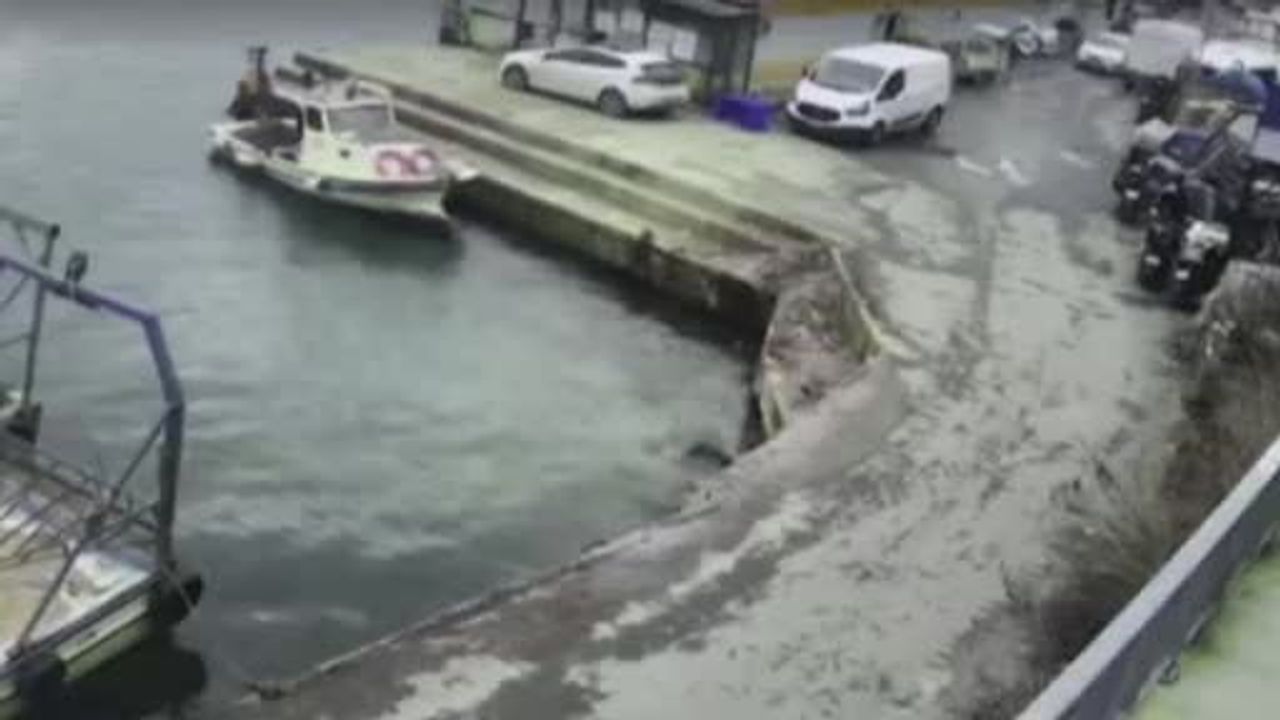 Sarıyer'de Denize Düşen Araç İçin Kurtarma Seferberliği