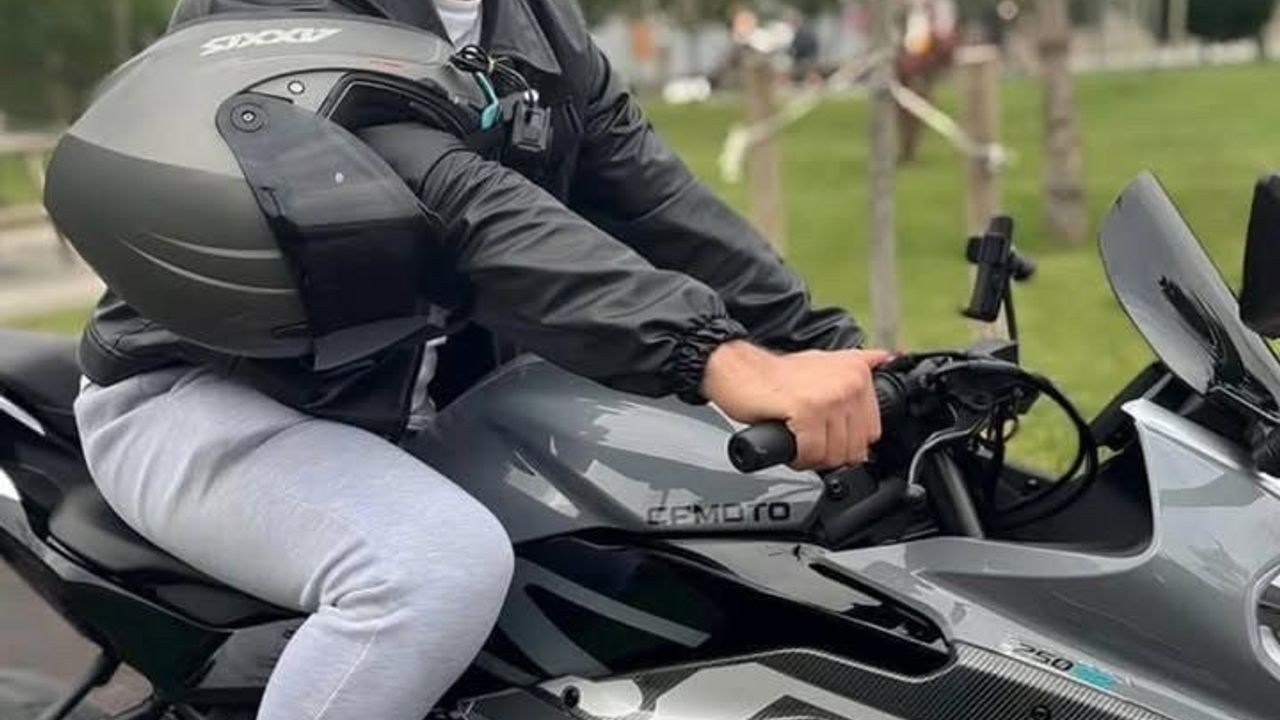 Sarıyer'de Motosikletle Denize Düşen Genç Hayatını Kaybetti