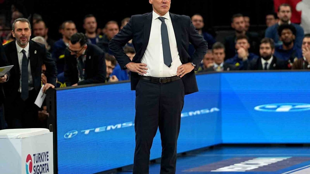 Sarunas Jasikevicius Fenerbahçe Beko ile 3 Yıl Daha Anlaştı