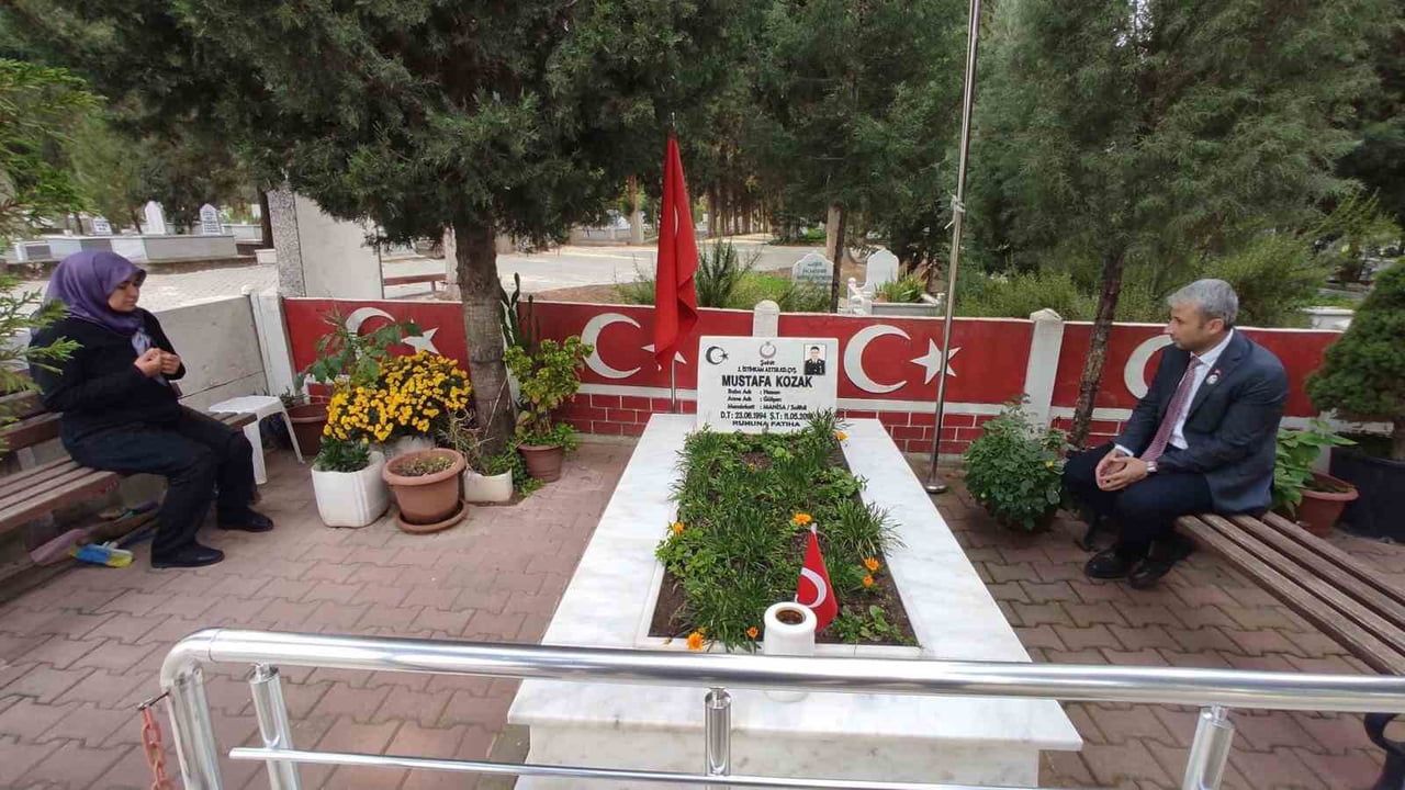 Şehit Mustafa Kozak’ın Annesine Duygu Dolu Ziyaret