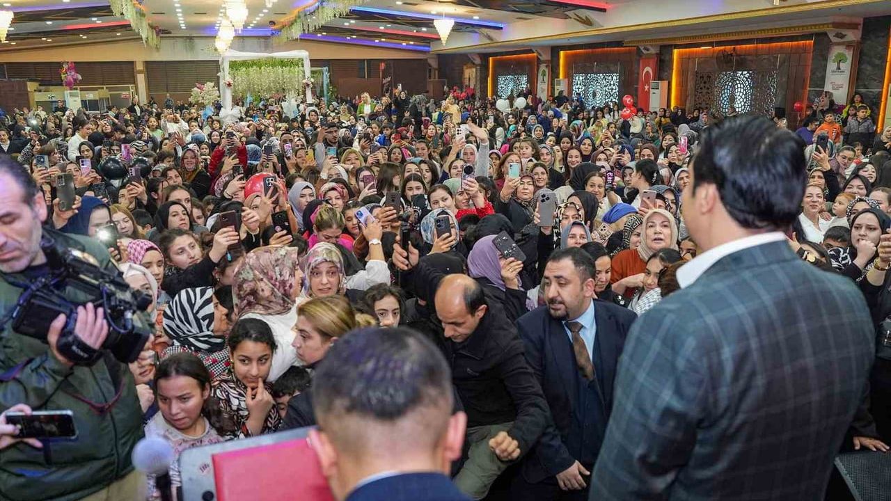 Şehitkamil'de Kadınlar Matinesi Coşkusu