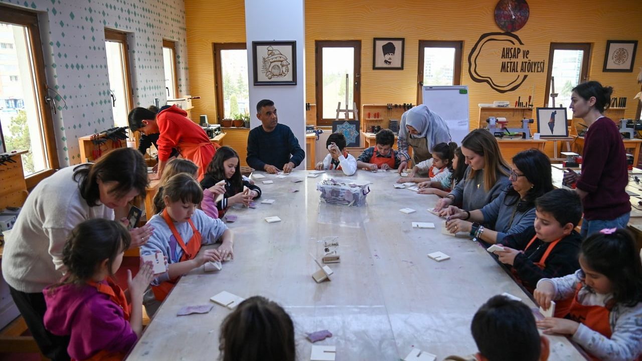 Selçuklu Belediyesi Sanat ve Tasarım Atölyesi: Vizyoner Eğitim Alanı