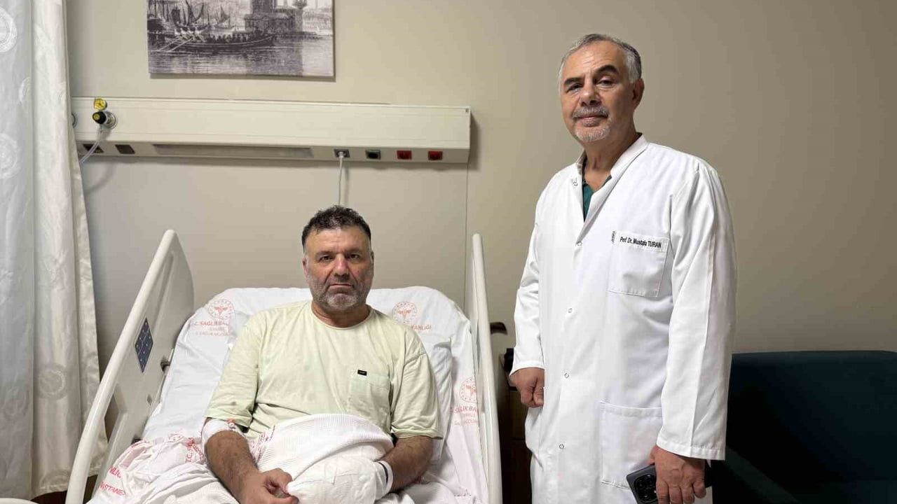 Sıcak Su Torbası Patlaması: 51 Yaşındaki Adam Yanık Tedavisi Geçirdi