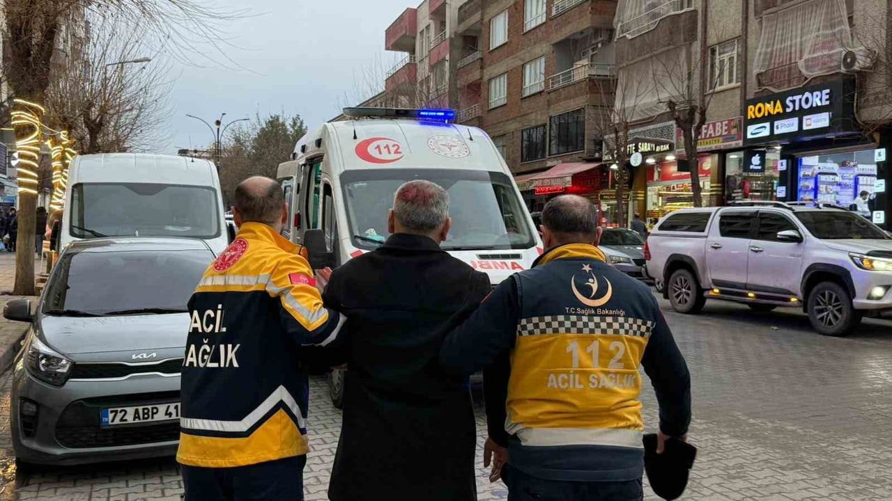 Siirt'te Epilepsi Hastası Düzensiz Yürüyüş Sonrası Yaralandı
