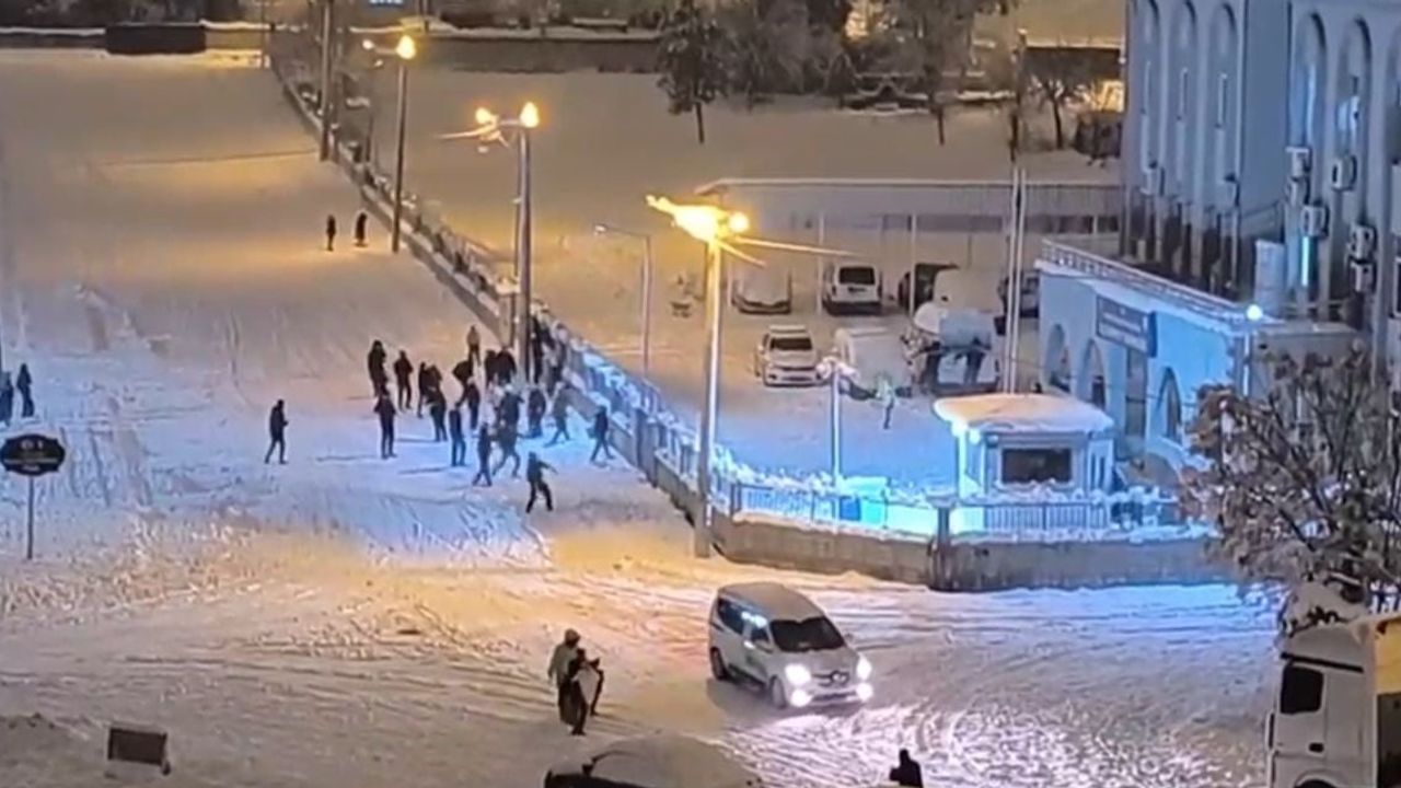 Siirt'te Kartopu Savaşı