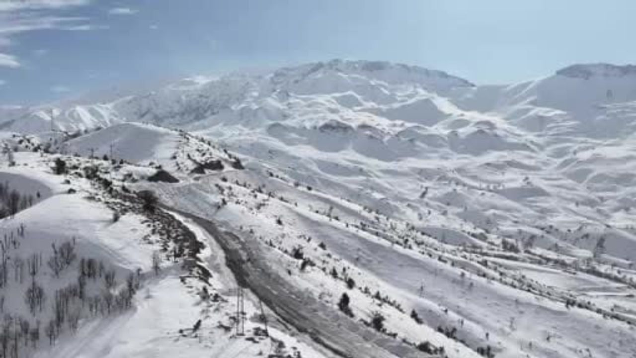 Siirt'te Kış Koşullarına Rağmen Ulaşım Açık